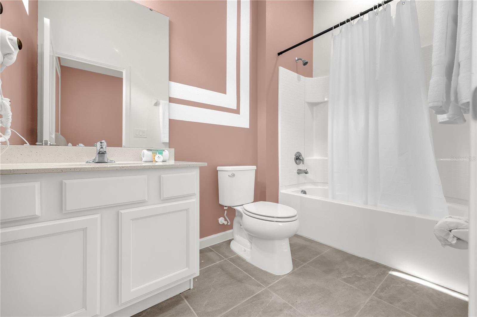 VERANDA PALMS PH 2B2-2C - Residential