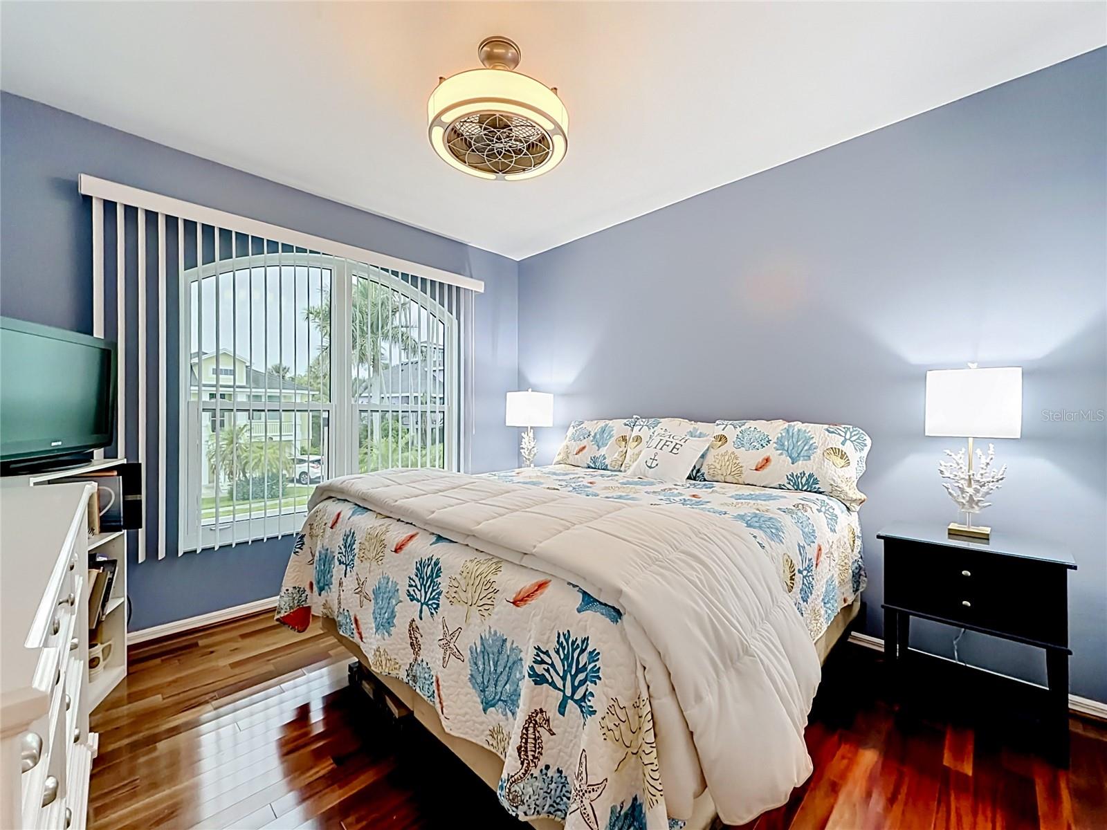 POINTE ALEXIS NORTH - Residential