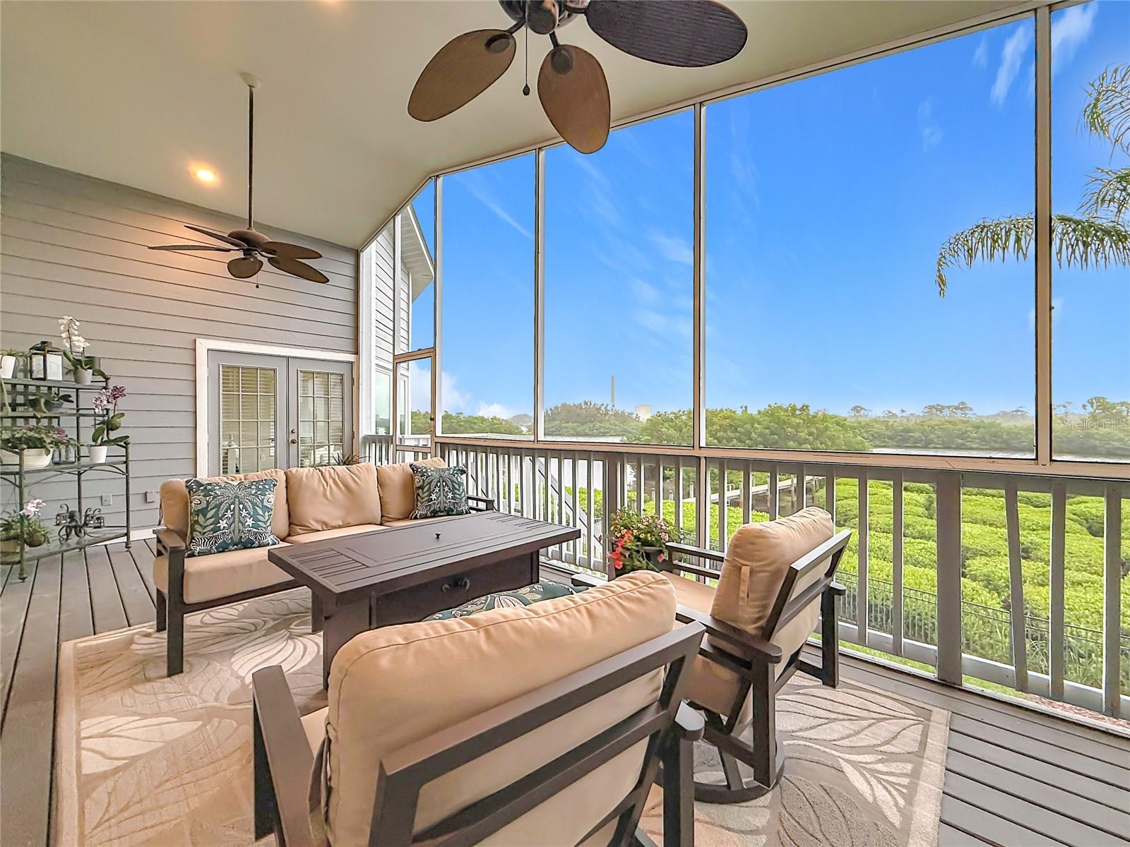 POINTE ALEXIS NORTH - Residential