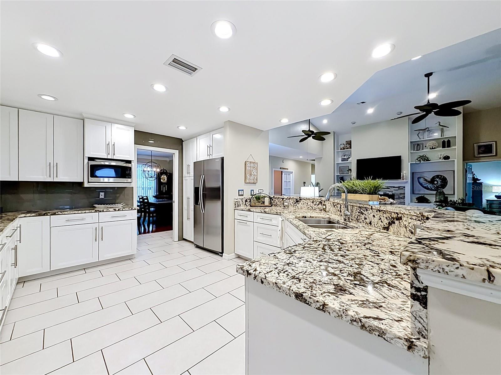 POINTE ALEXIS NORTH - Residential