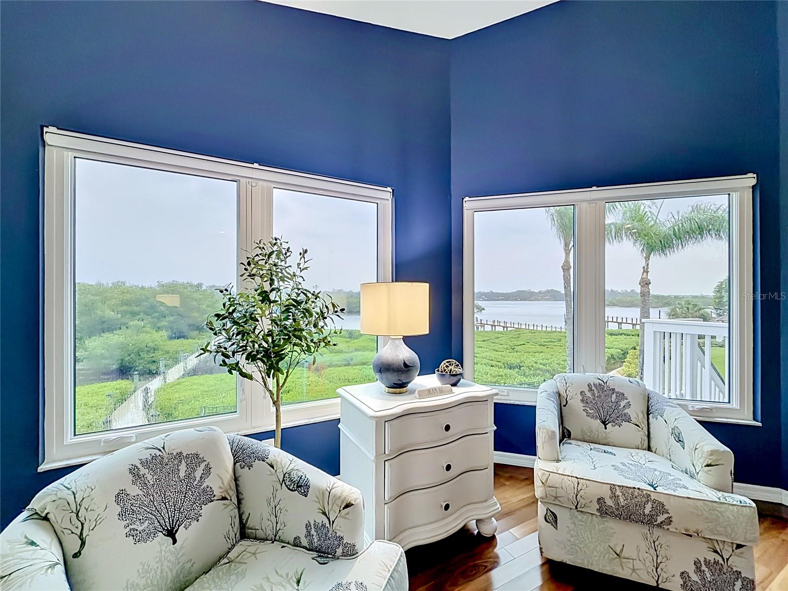 POINTE ALEXIS NORTH - Residential