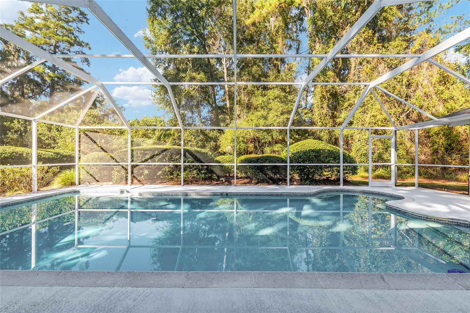 HUNTINGTON PH II - Residential