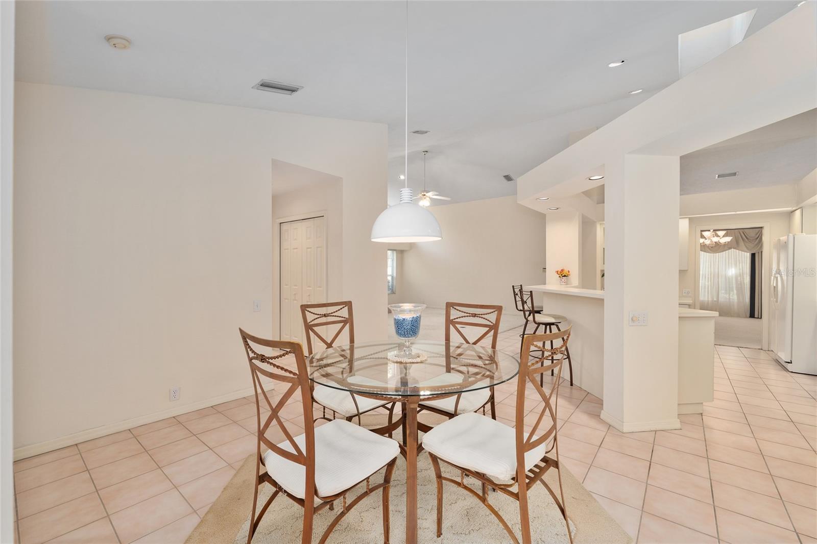 HUNTINGTON PH II - Residential