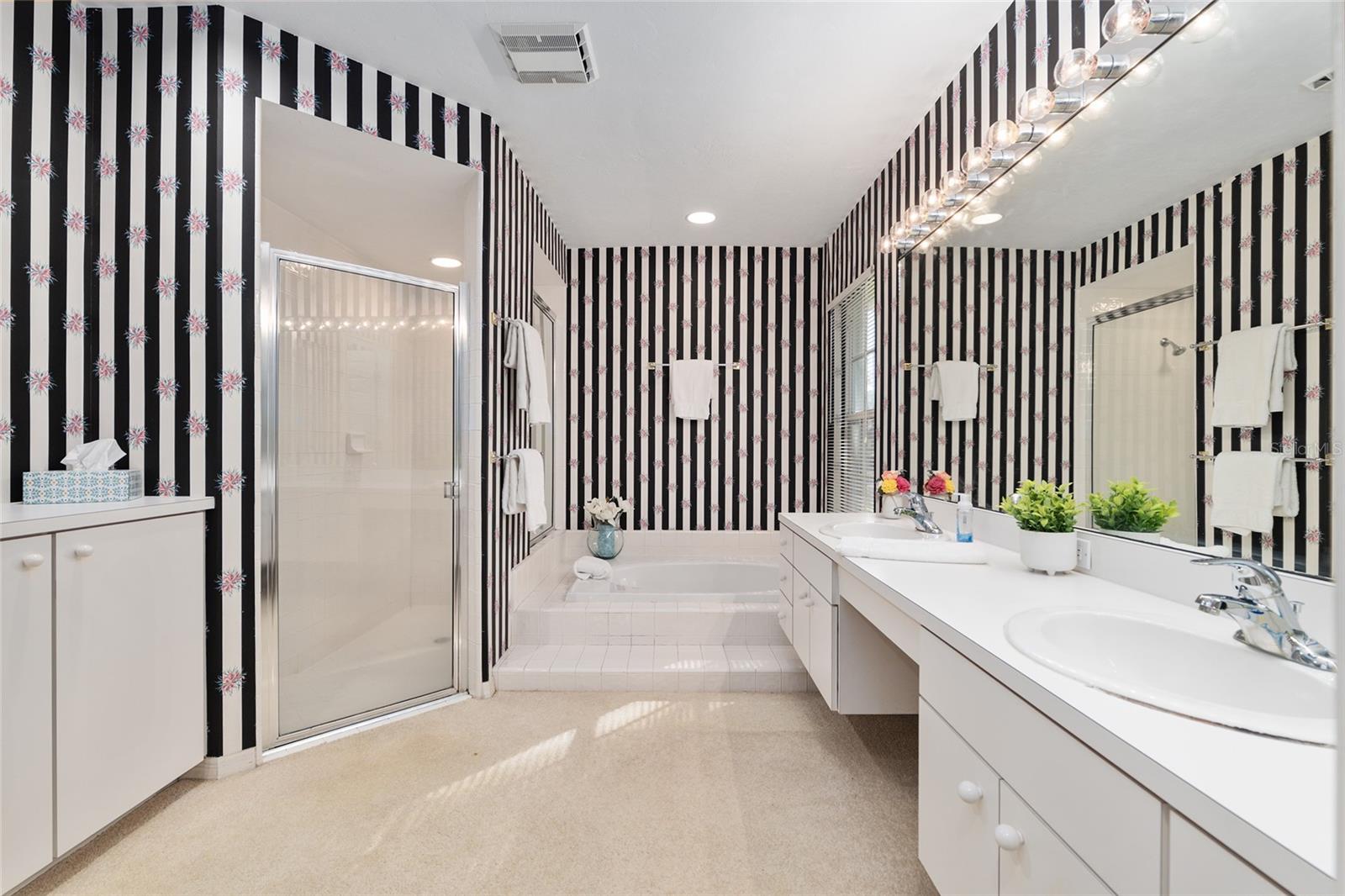 HUNTINGTON PH II - Residential