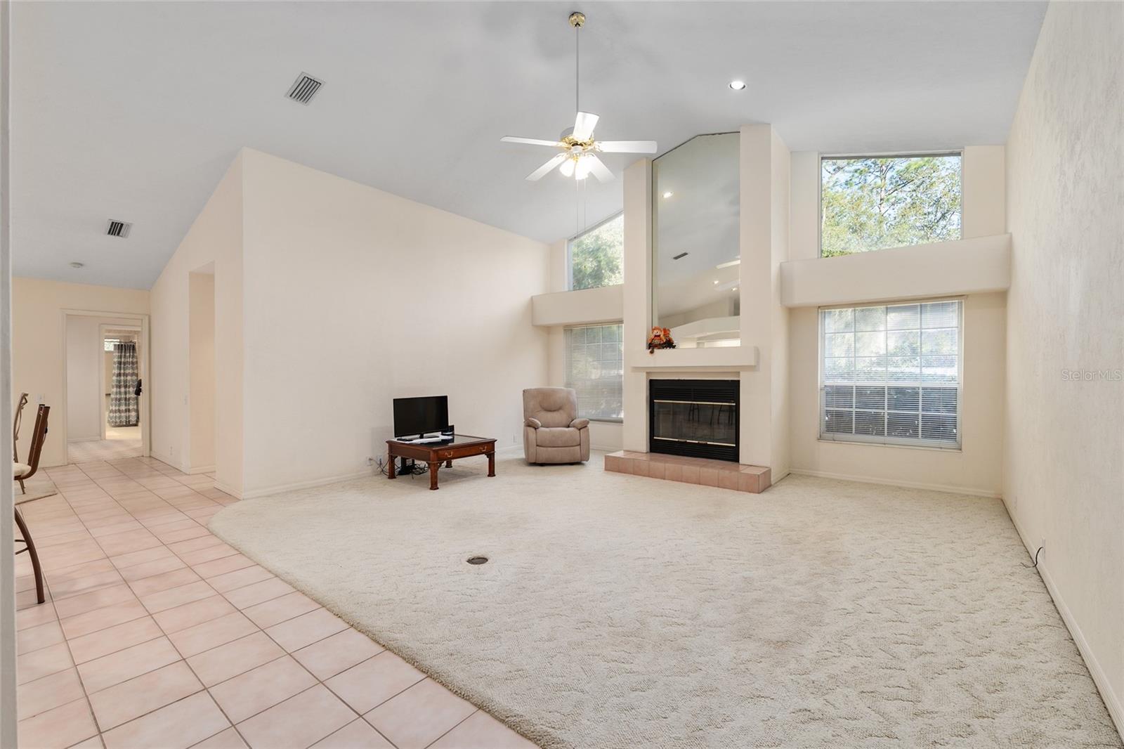 HUNTINGTON PH II - Residential