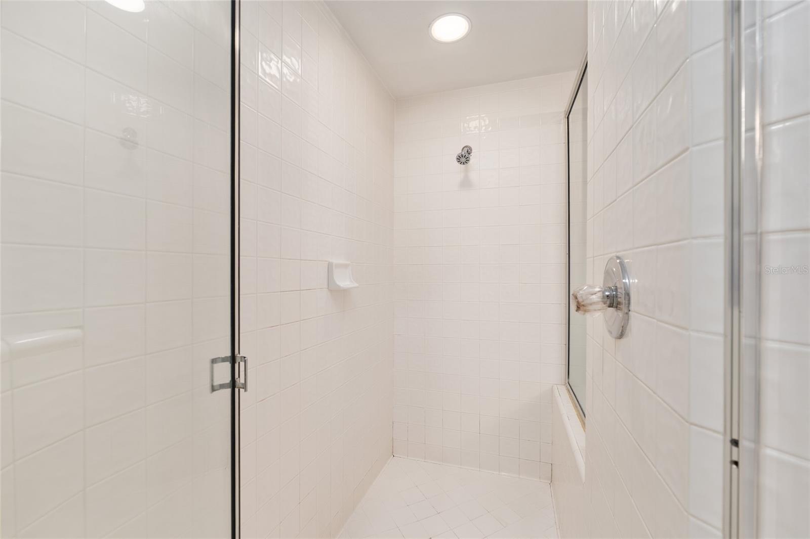 HUNTINGTON PH II - Residential