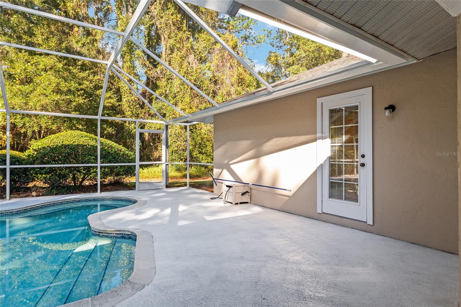 HUNTINGTON PH II - Residential