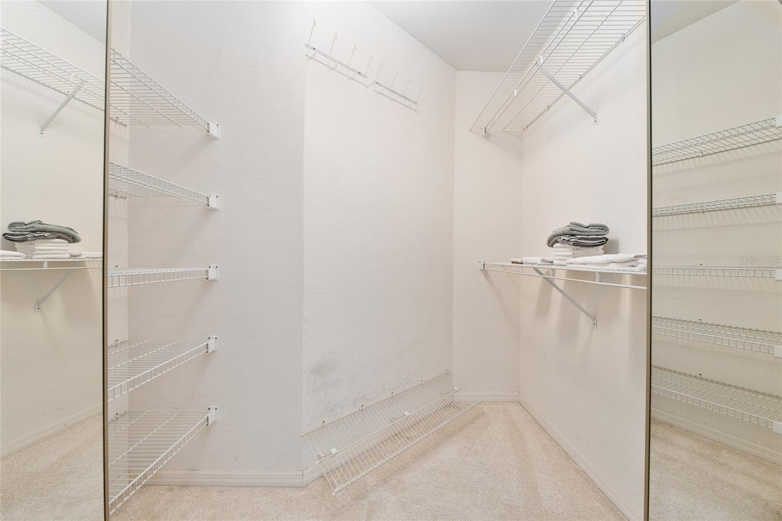 HUNTINGTON PH II - Residential