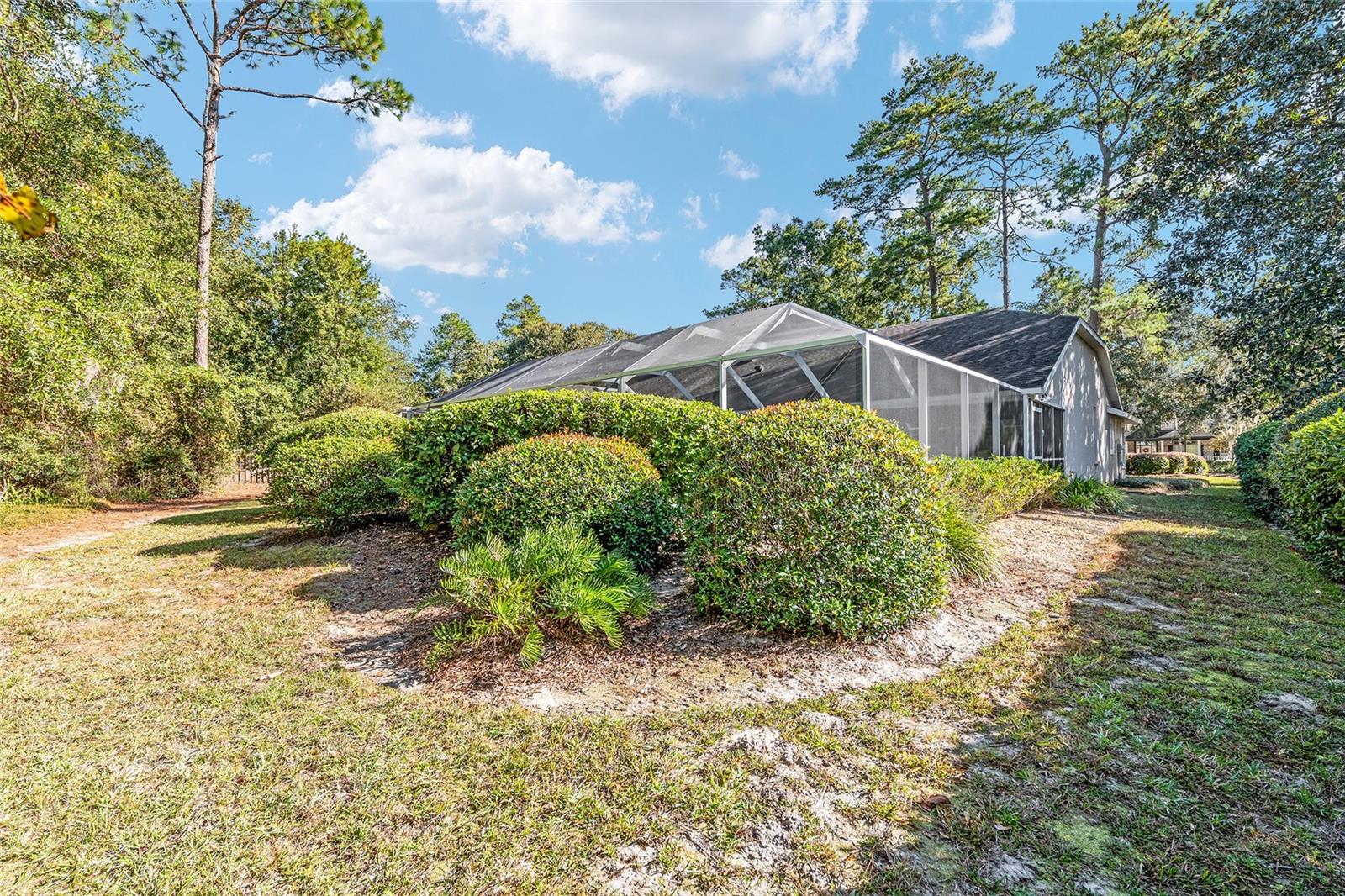 HUNTINGTON PH II - Residential