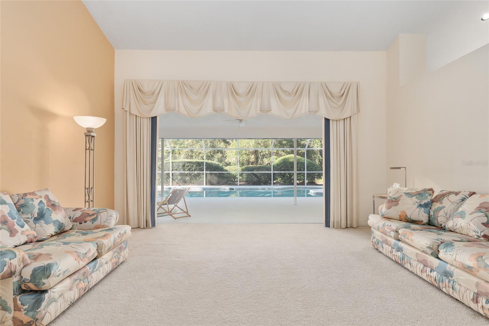 HUNTINGTON PH II - Residential