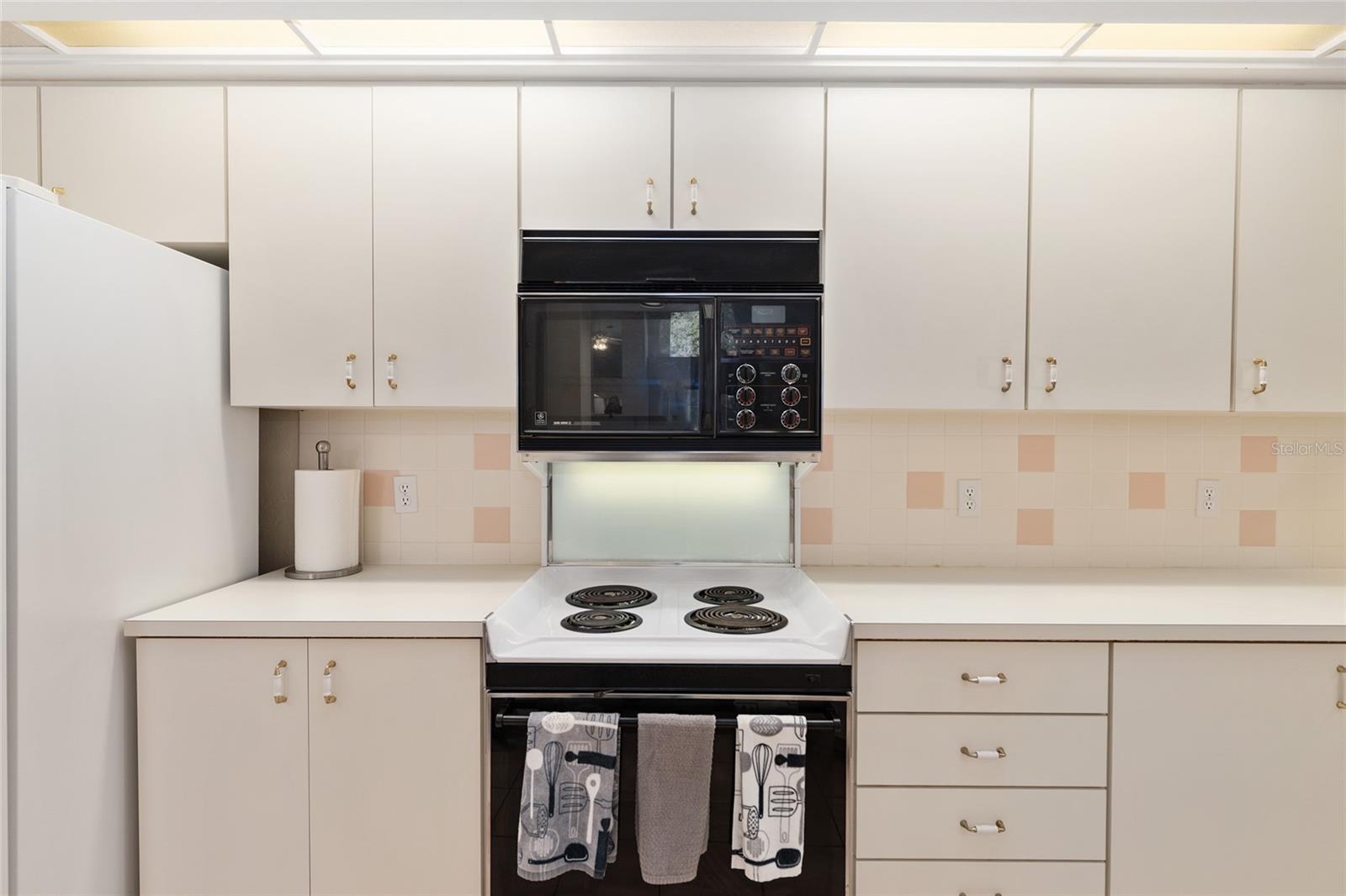 HUNTINGTON PH II - Residential