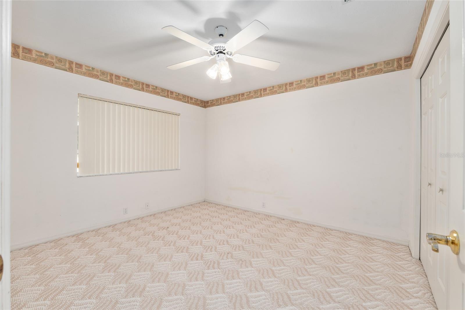 HUNTINGTON PH II - Residential