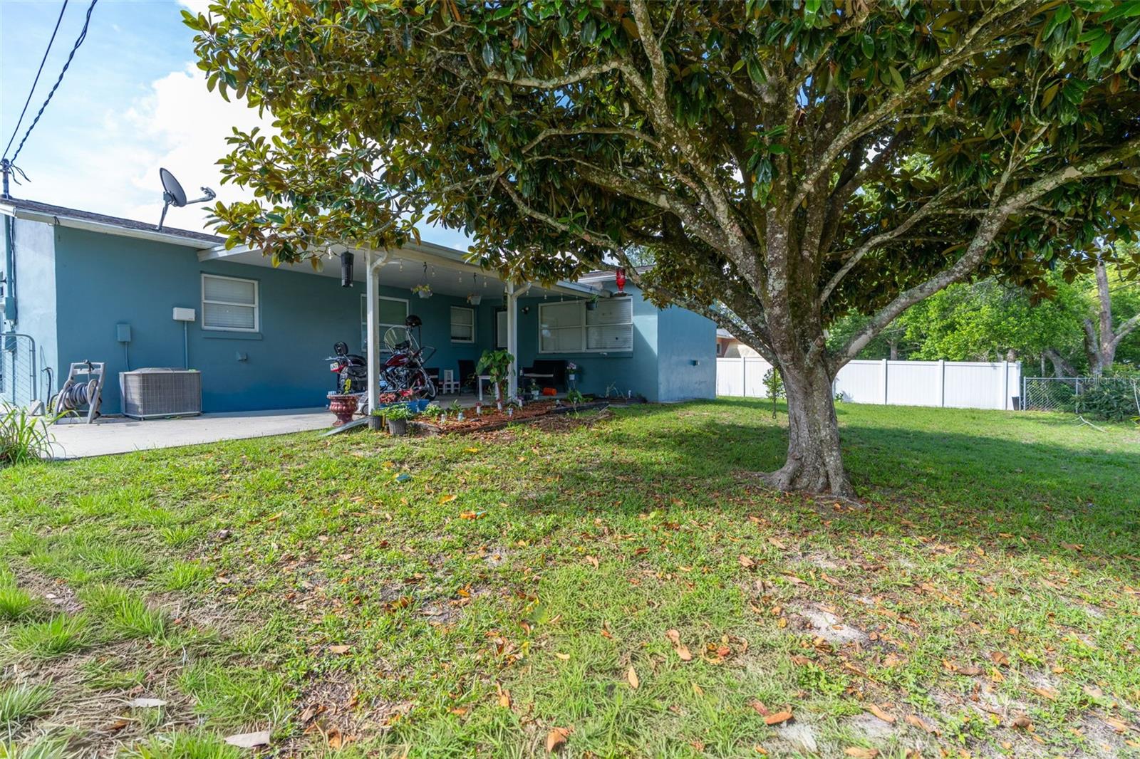BEVERLY HILLS UNIT 06 - Residential