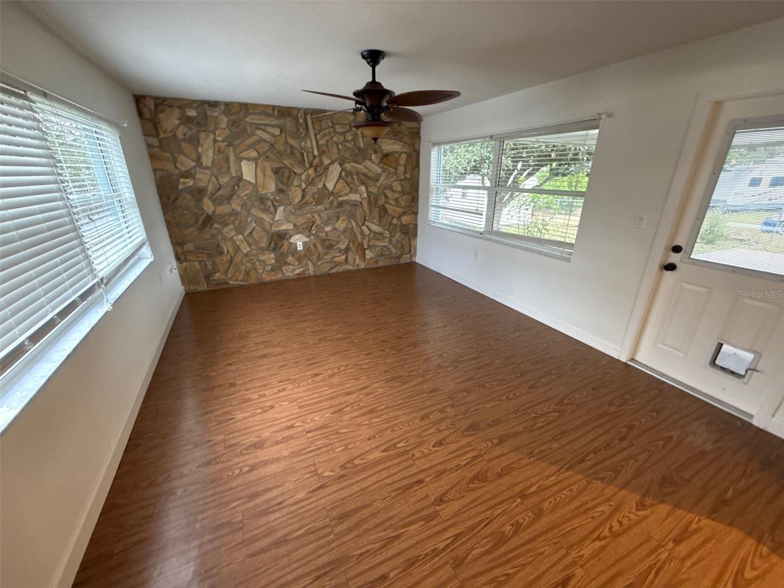 BEVERLY HILLS UNIT 06 - Residential