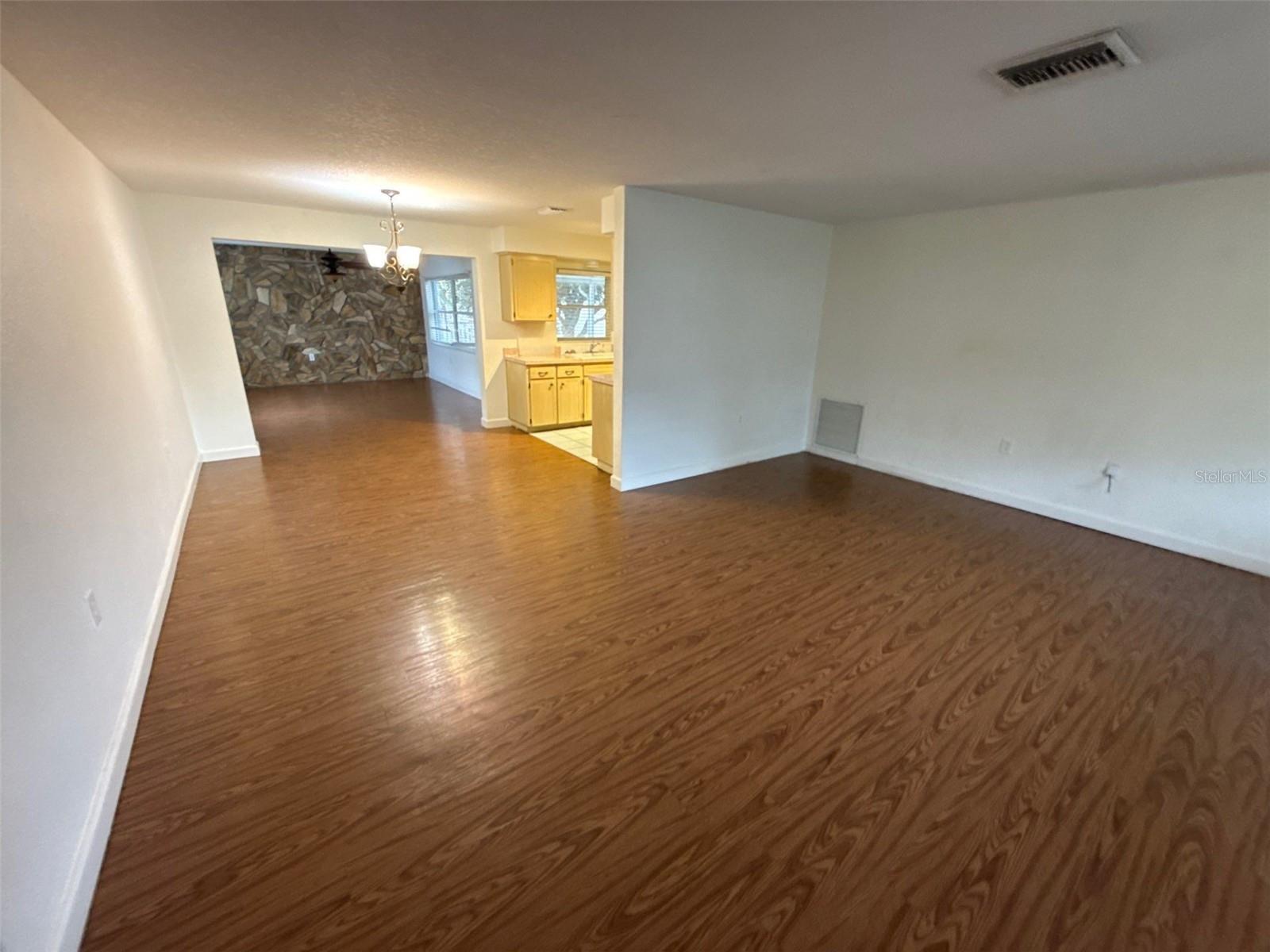 BEVERLY HILLS UNIT 06 - Residential