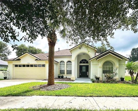 Photo of 16016 Blossom Hill Loop, Clermont, FL 34714 (MLS # S5149822)