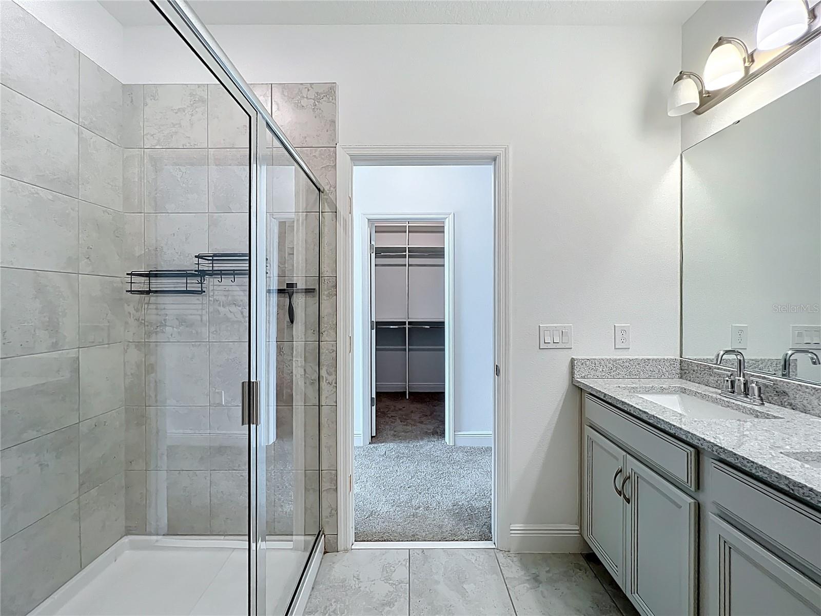 ENCLAVE AT HAWKS CREST - Residential Lease