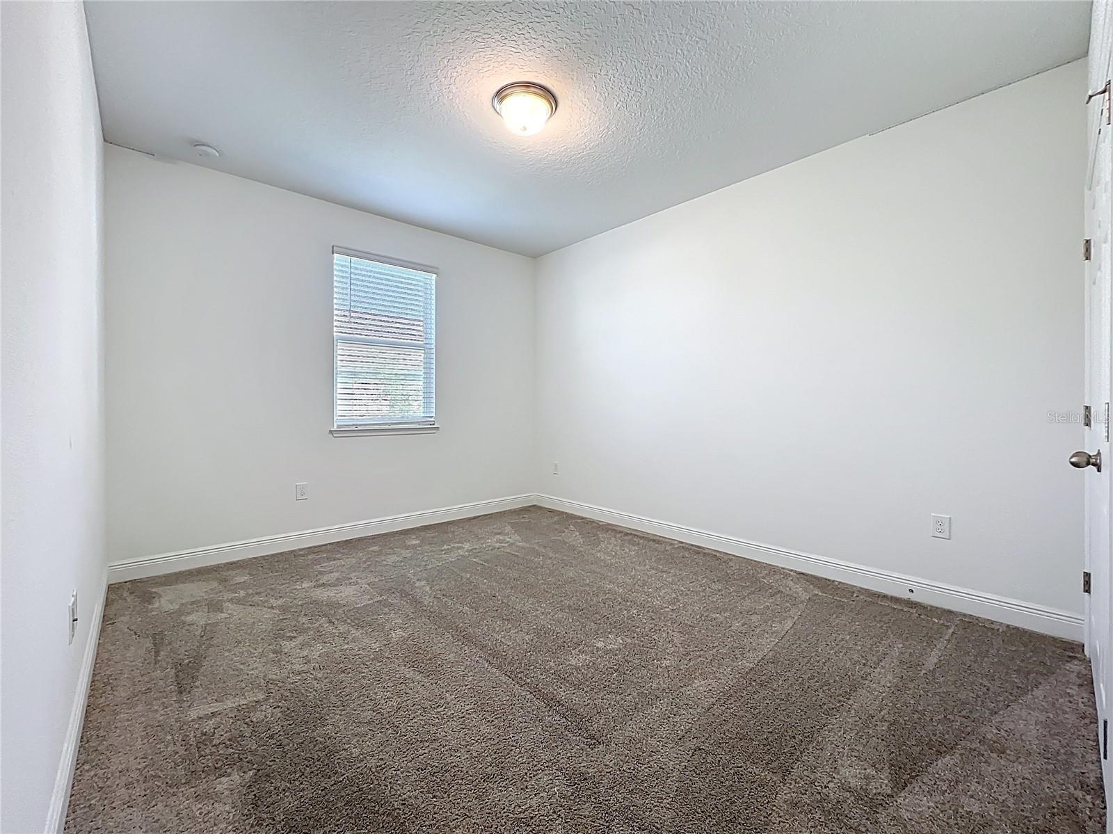 ENCLAVE AT HAWKS CREST - Residential Lease