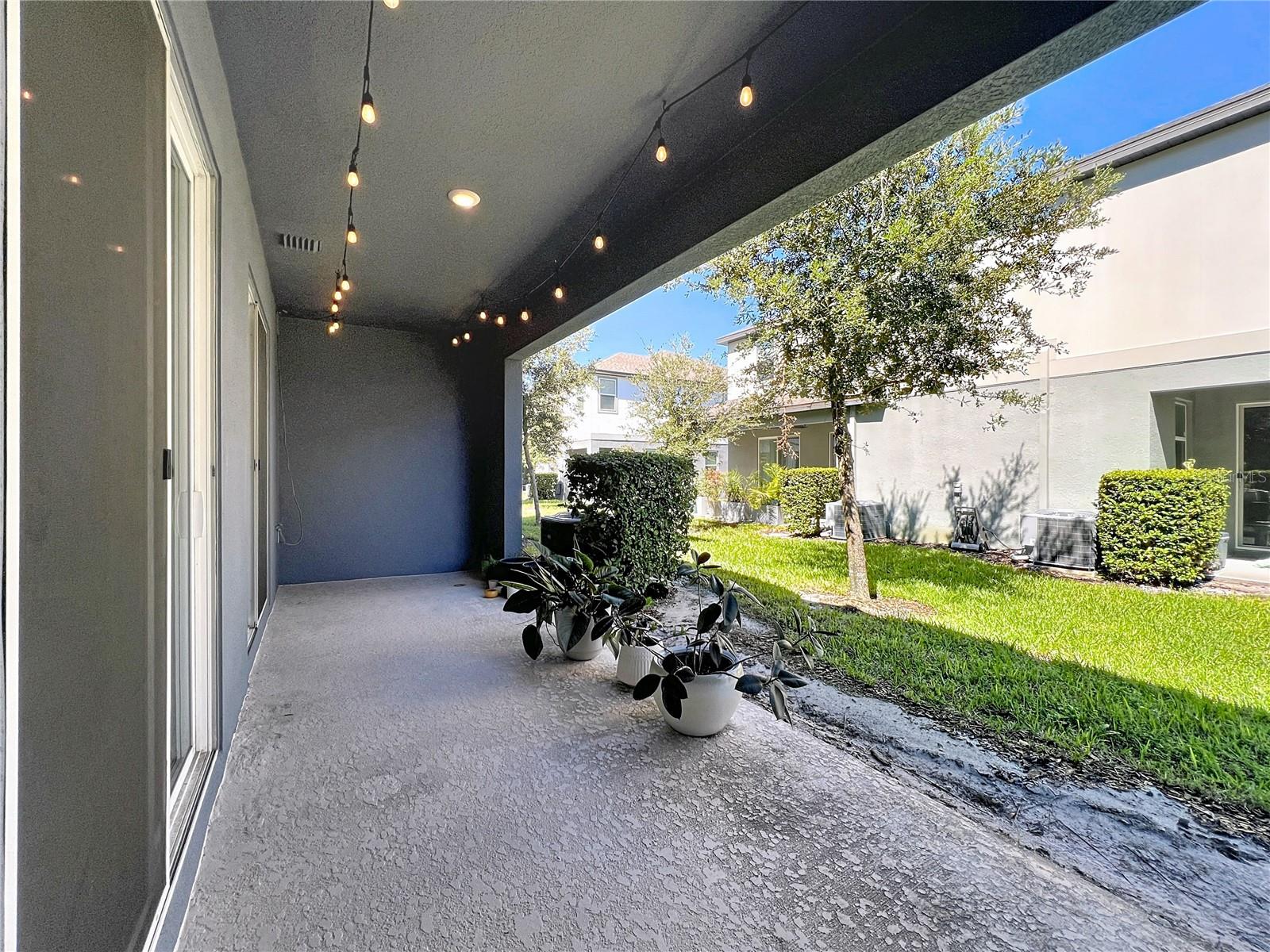 ENCLAVE AT HAWKS CREST - Residential Lease