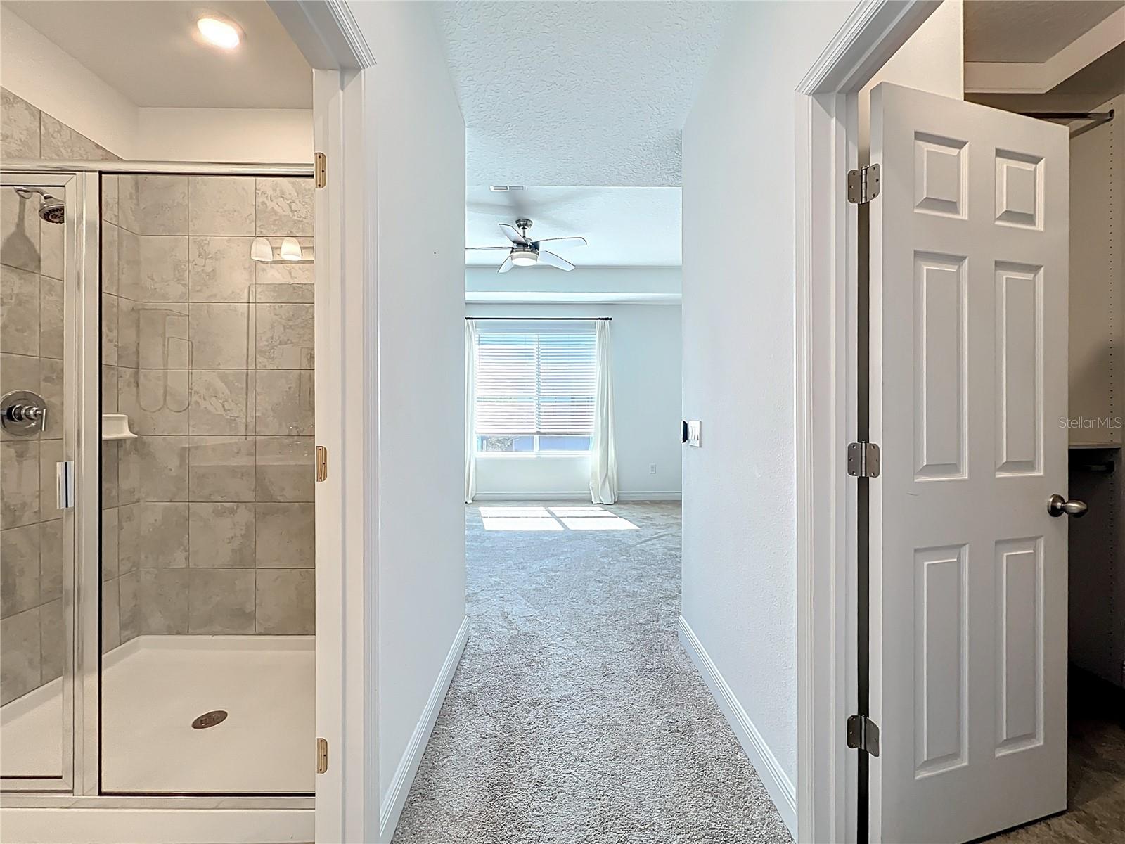 ENCLAVE AT HAWKS CREST - Residential Lease