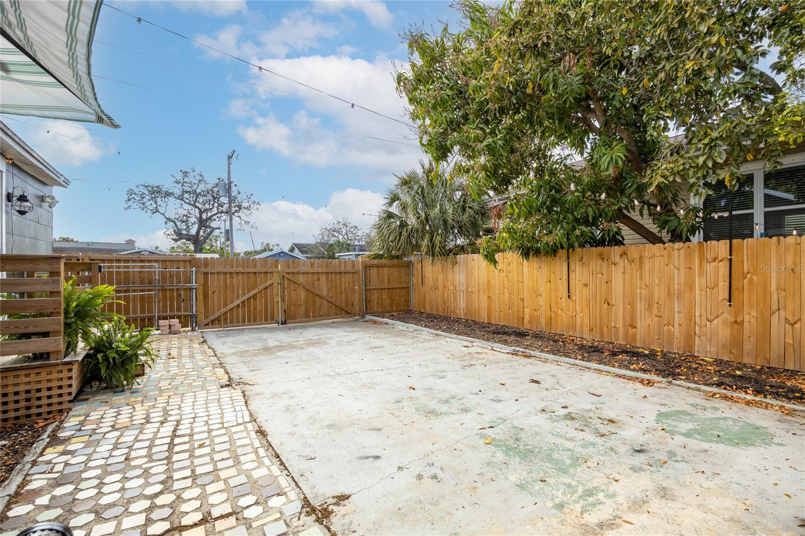 LA CARBAYERA - Residential