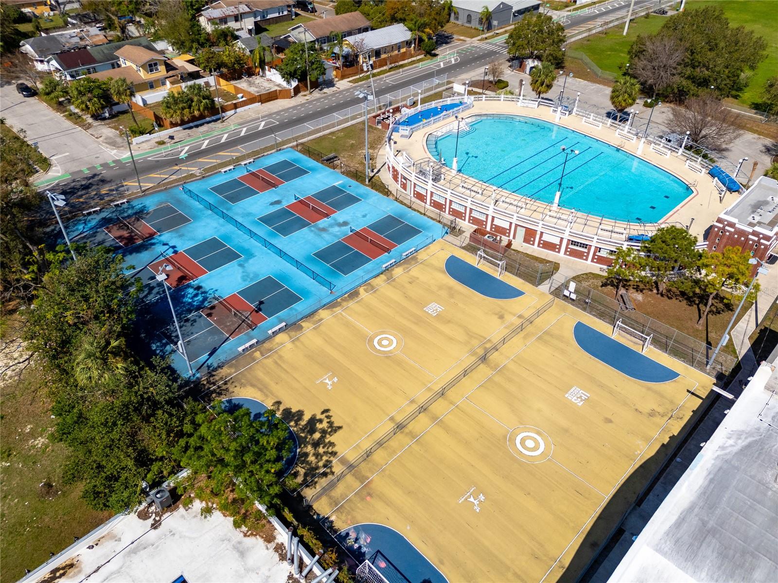 LA CARBAYERA - Residential