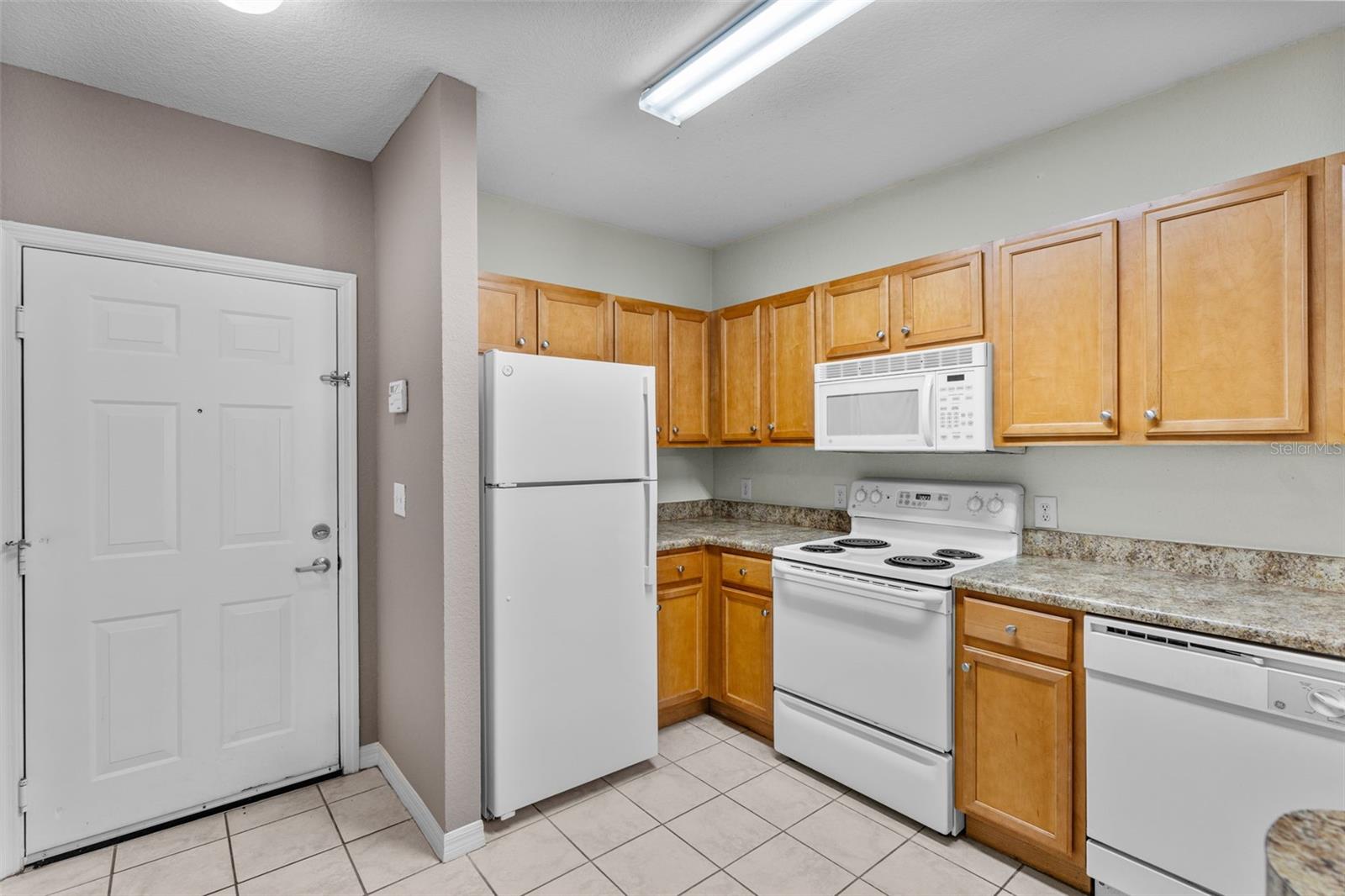 5550 E MICHIGAN STREET 2106