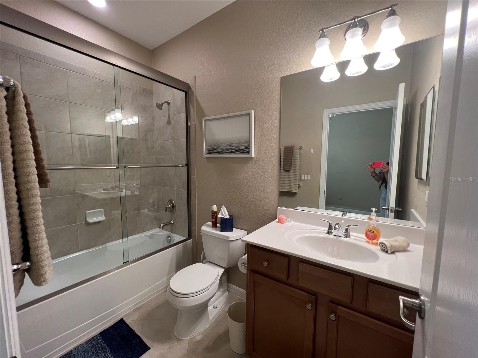 VILLAS AT CHARLESTON PARK PH 02 - Residential Lease