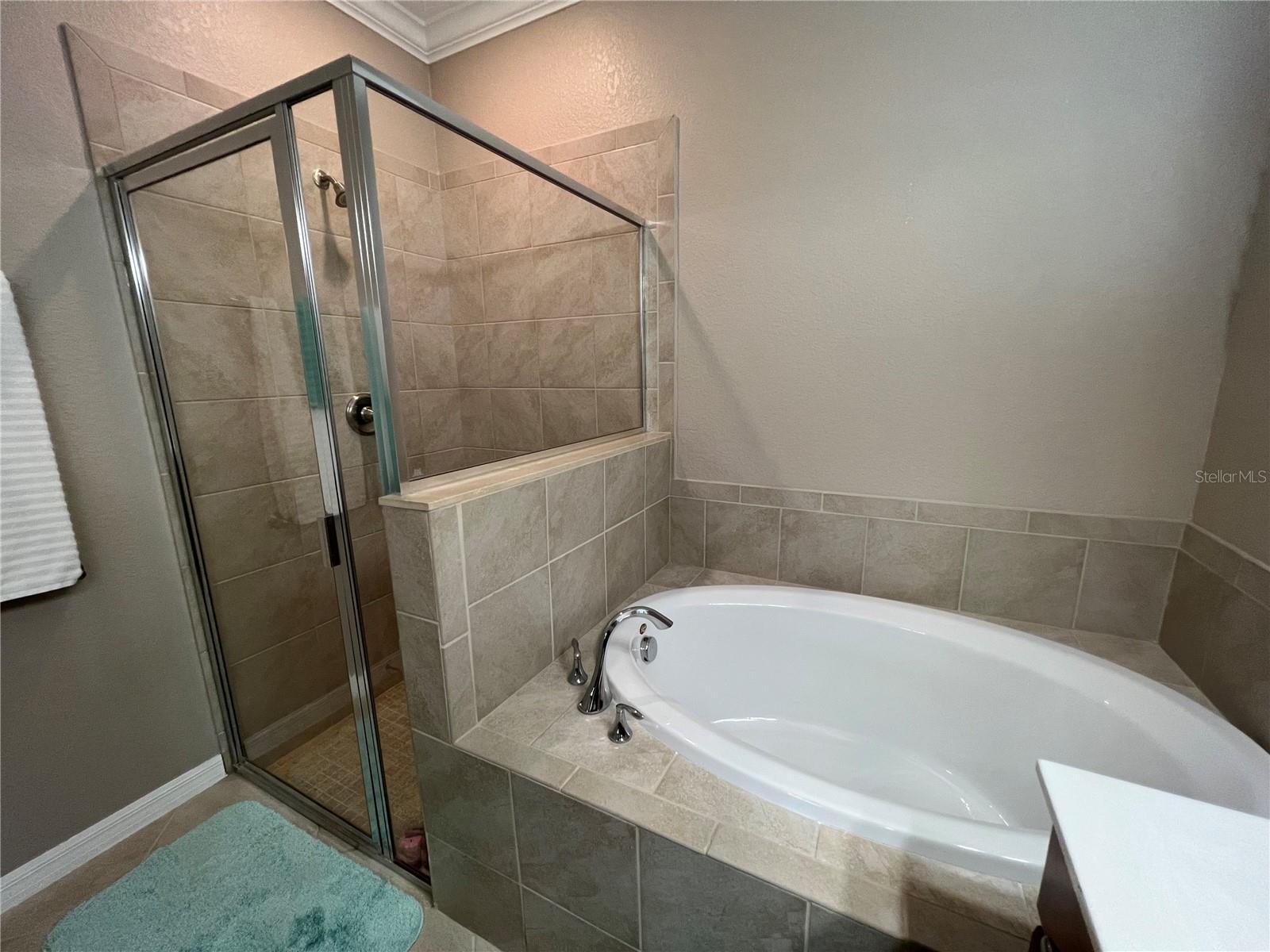 VILLAS AT CHARLESTON PARK PH 02 - Residential Lease