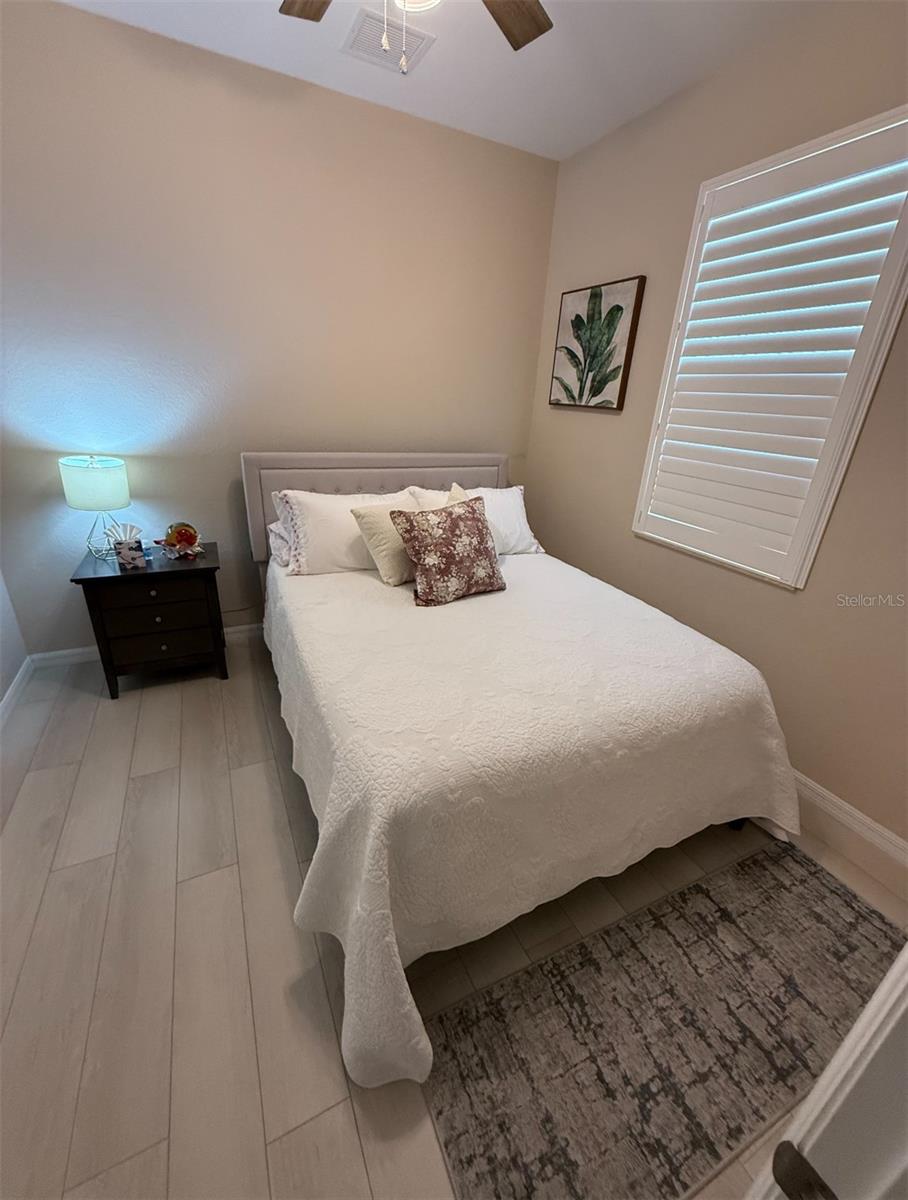 VILLAS AT CHARLESTON PARK PH 02 - Residential Lease