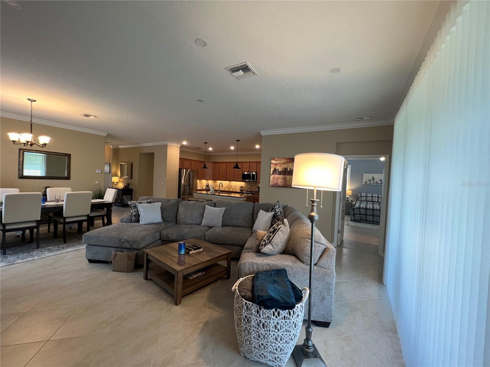 VILLAS AT CHARLESTON PARK PH 02 - Residential Lease