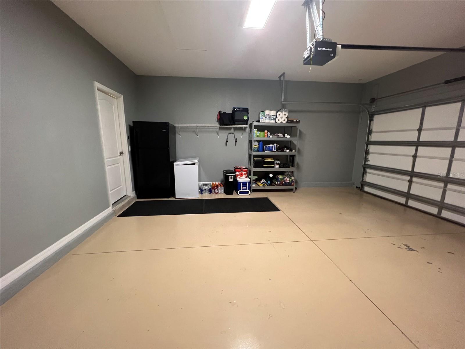 VILLAS AT CHARLESTON PARK PH 02 - Residential Lease