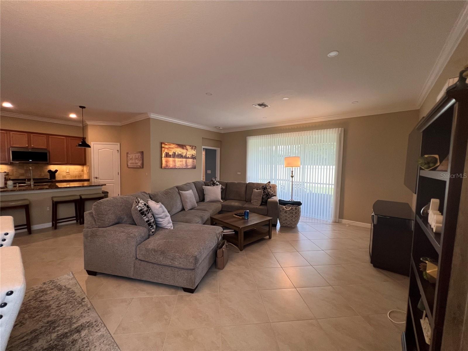 VILLAS AT CHARLESTON PARK PH 02 - Residential Lease