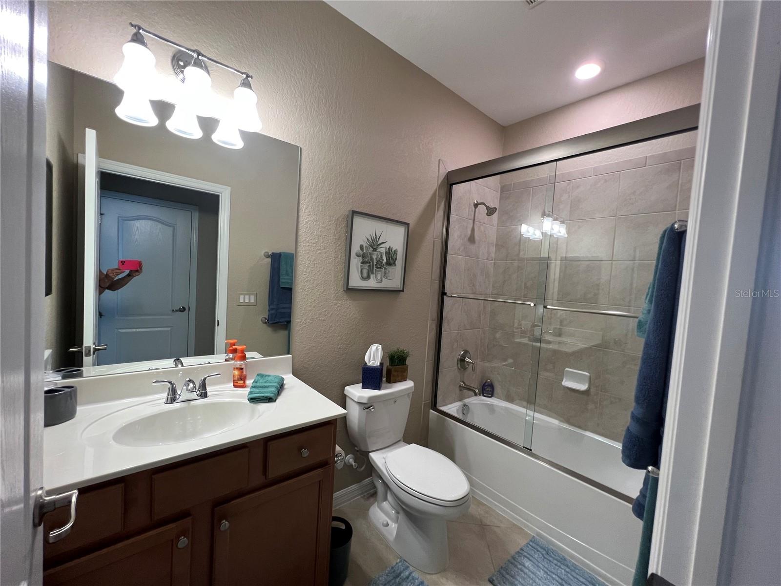 VILLAS AT CHARLESTON PARK PH 02 - Residential Lease