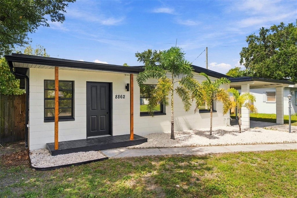 Photo of 8862 Robin Road, Seminole, FL 33777 (MLS # TB8553506)