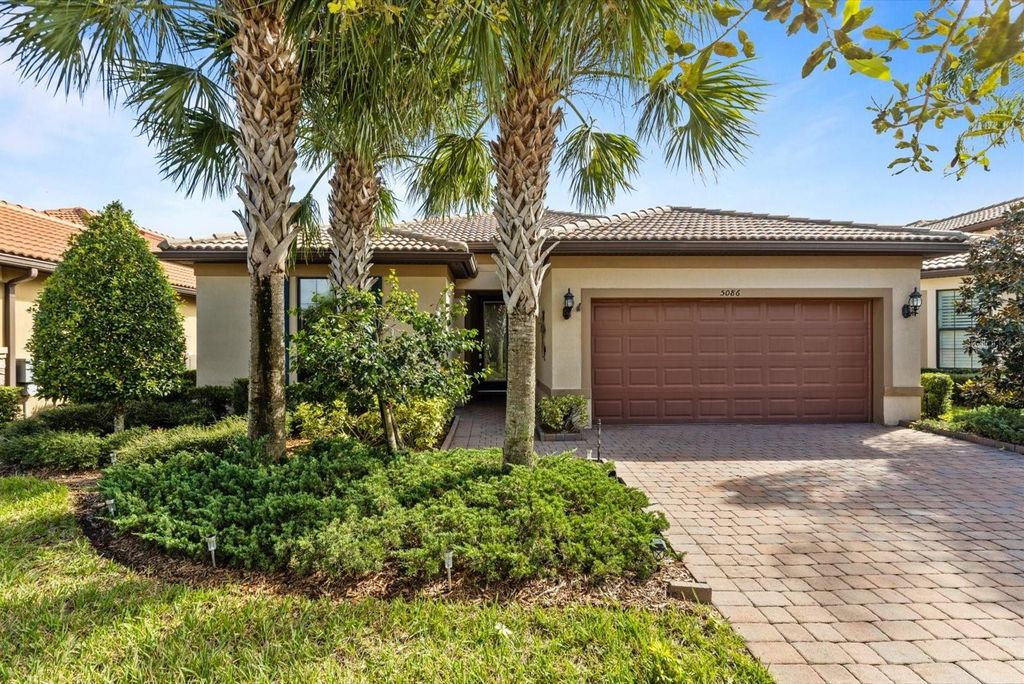 Photo of 5086 Pendelton Square, Vero Beach, FL 32967 (MLS # O6350935)