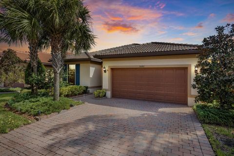 Photo of 5086 Pendelton Square, Vero Beach, FL 32967 (MLS # O6350935)