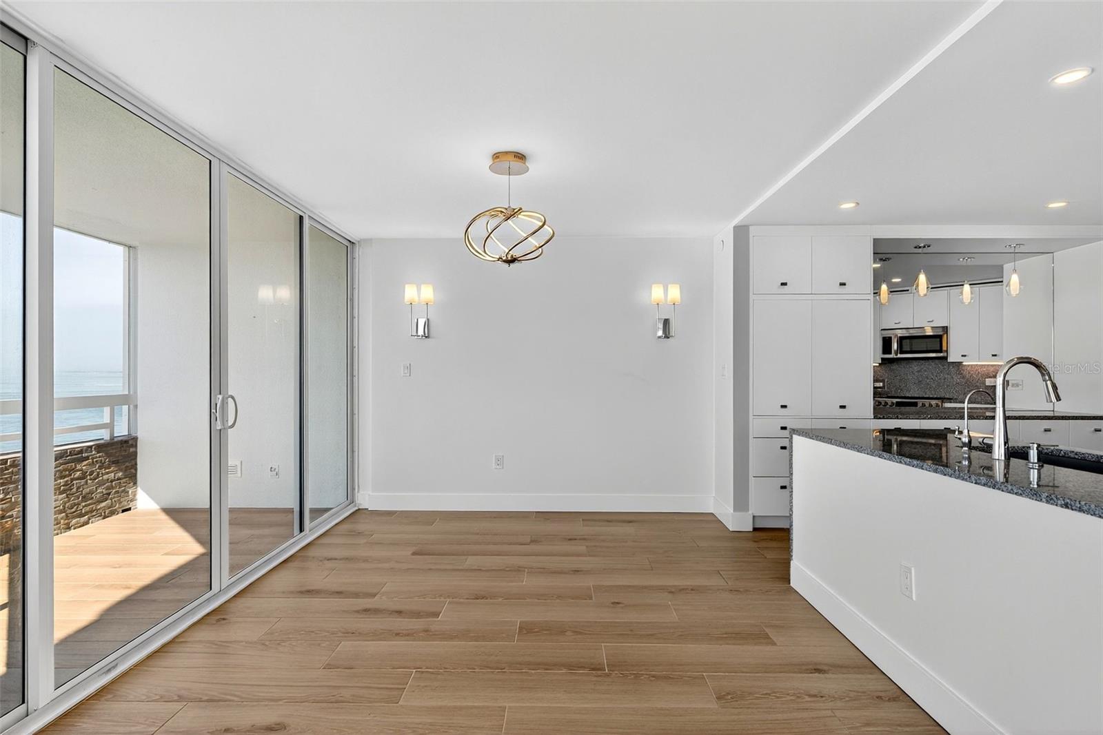 CONDO ON THE BAY TOWER I - Residential