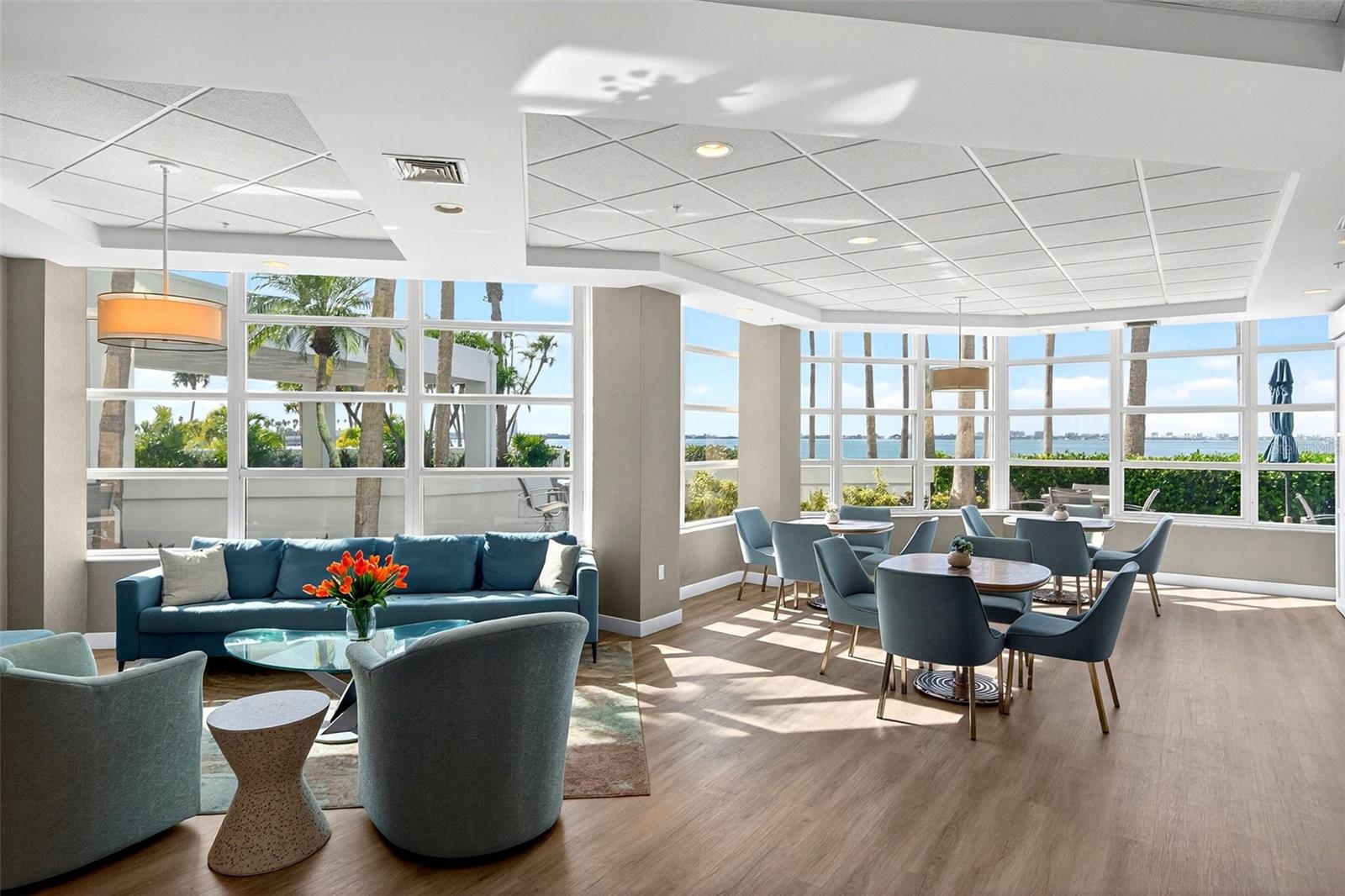 CONDO ON THE BAY TOWER I - Residential