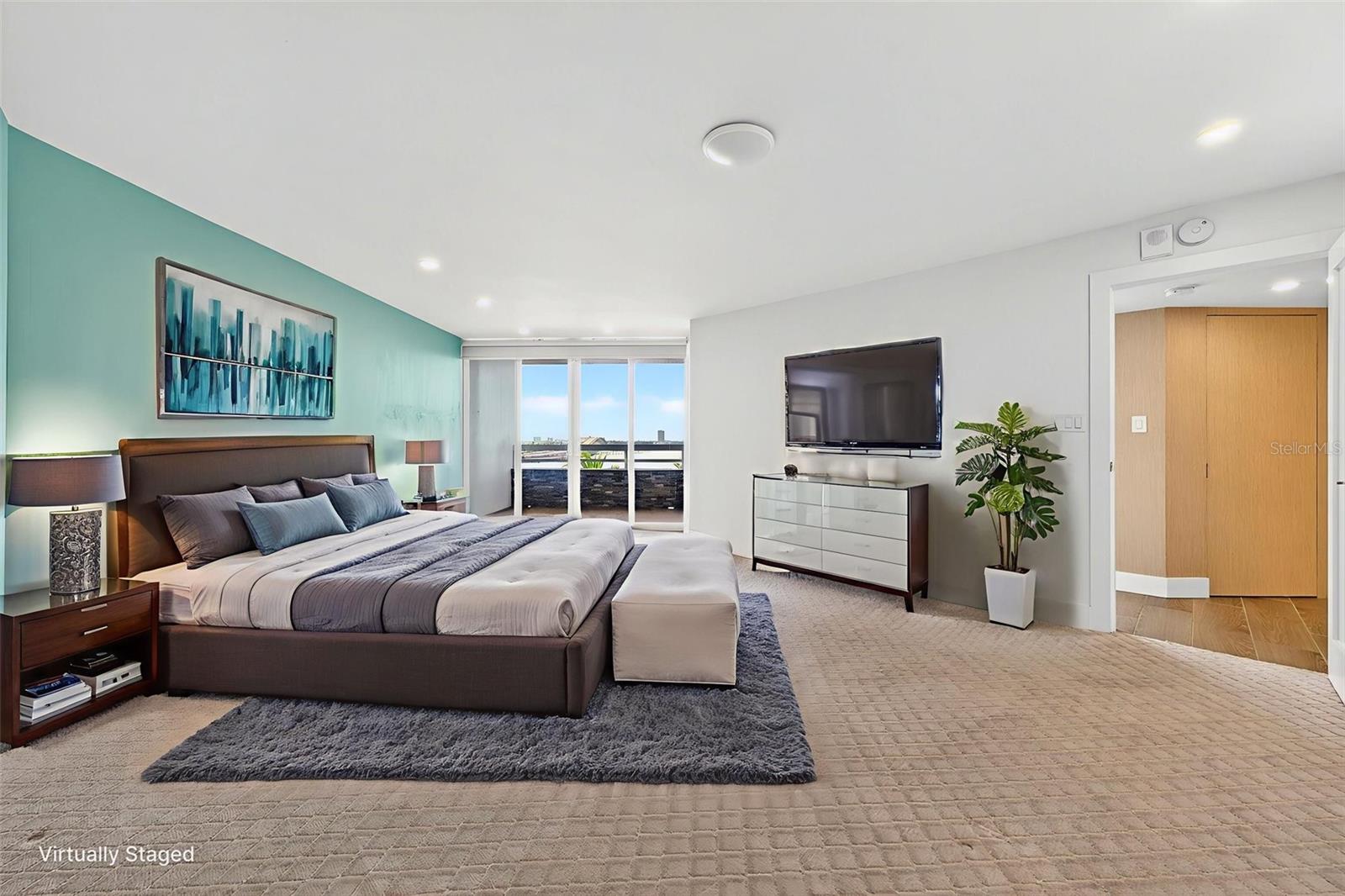 CONDO ON THE BAY TOWER I - Residential