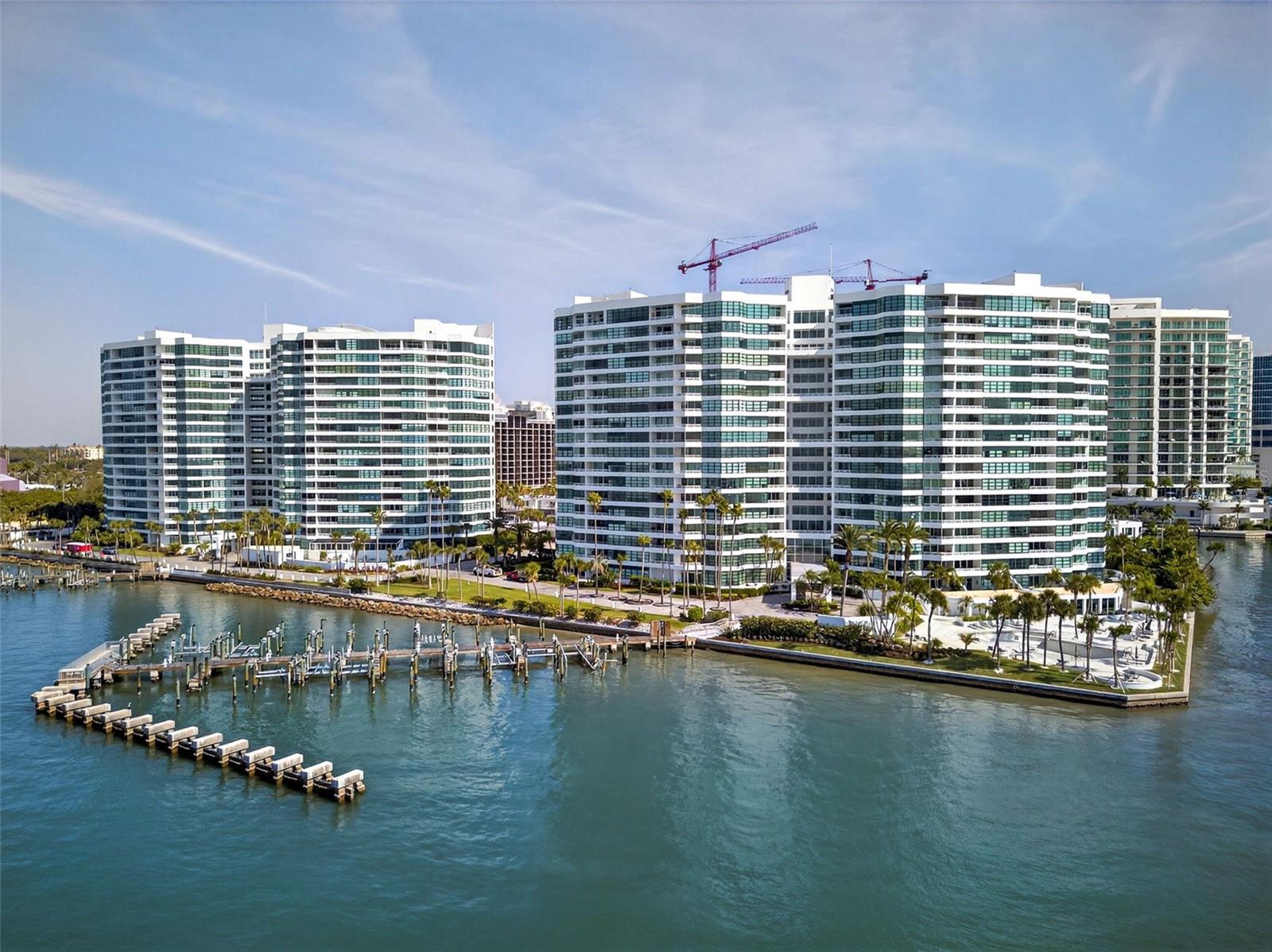 CONDO ON THE BAY TOWER I - Residential