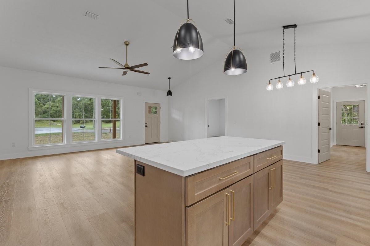 SILVER OAKS - Residential