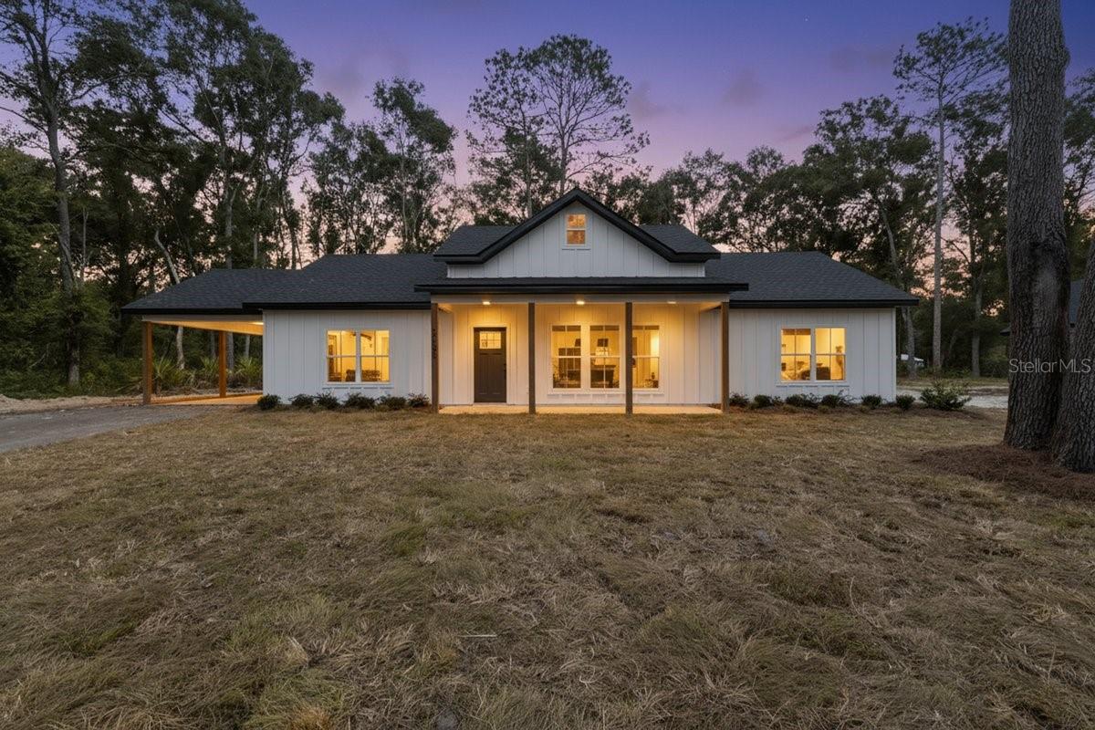 SILVER OAKS - Residential