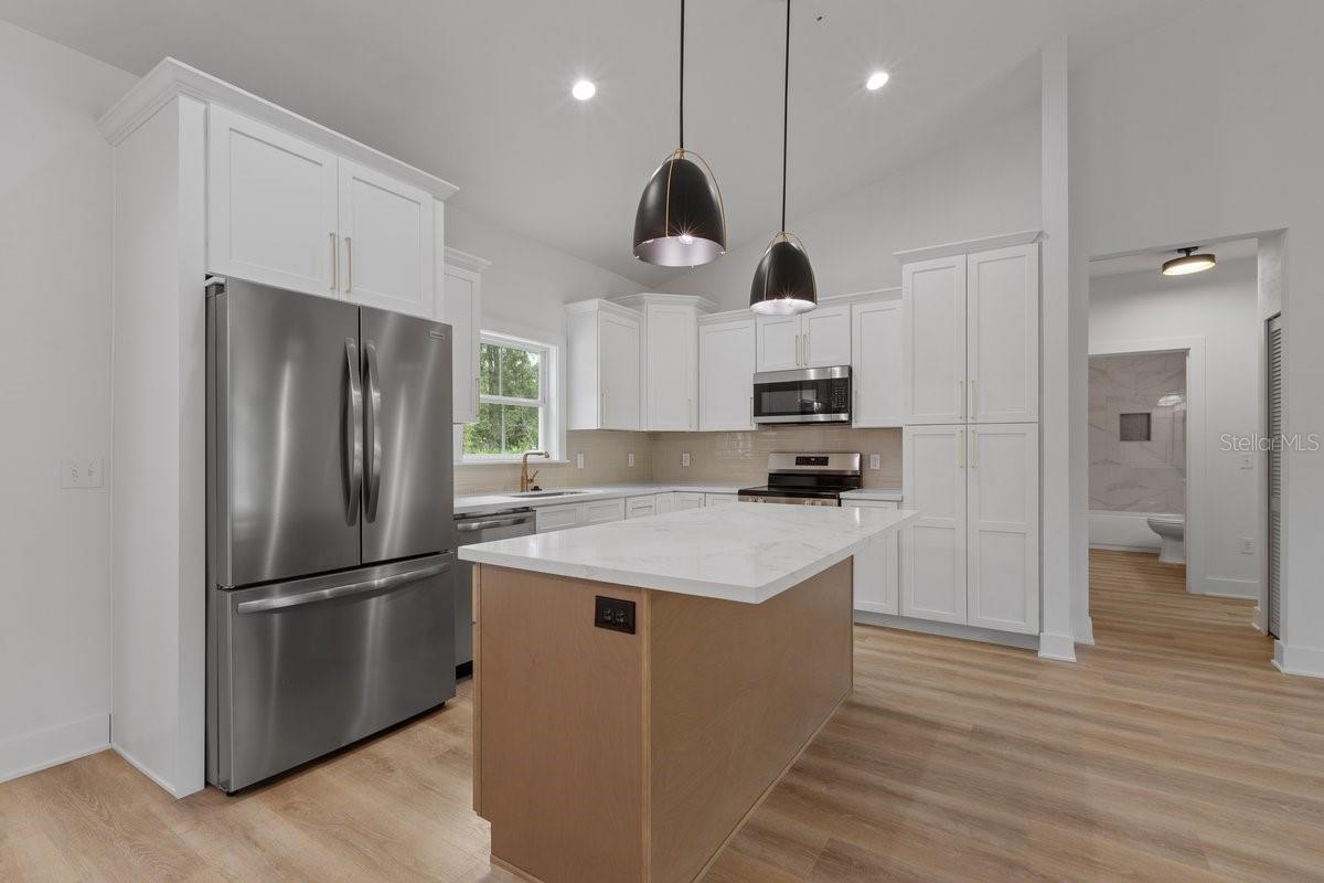 SILVER OAKS - Residential