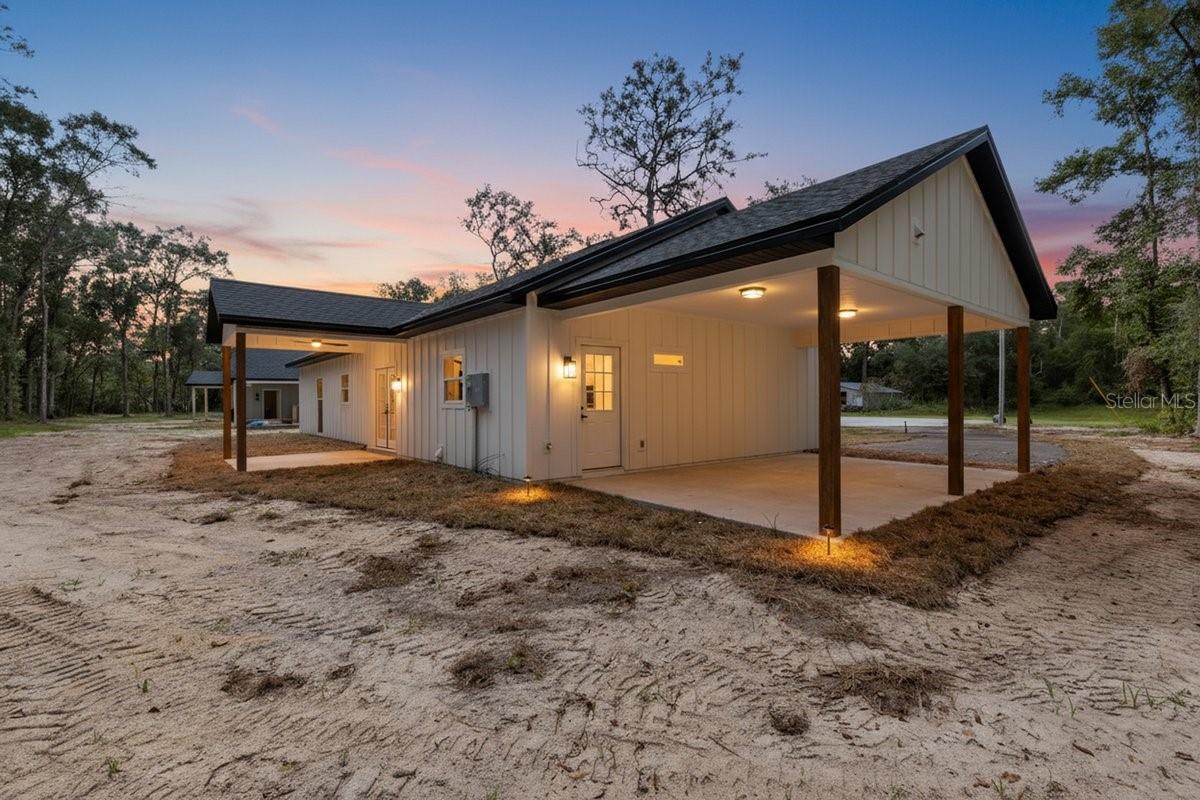 SILVER OAKS - Residential