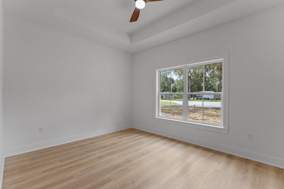 SILVER OAKS - Residential