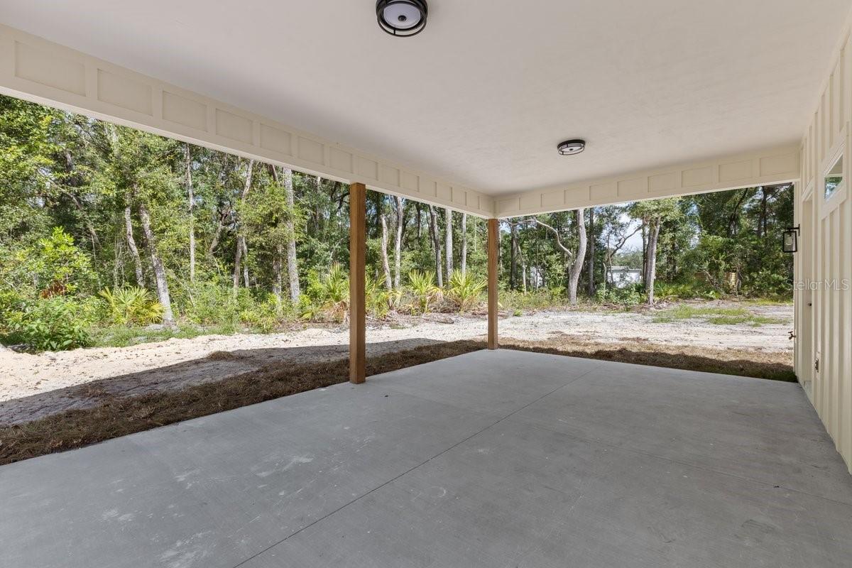 SILVER OAKS - Residential