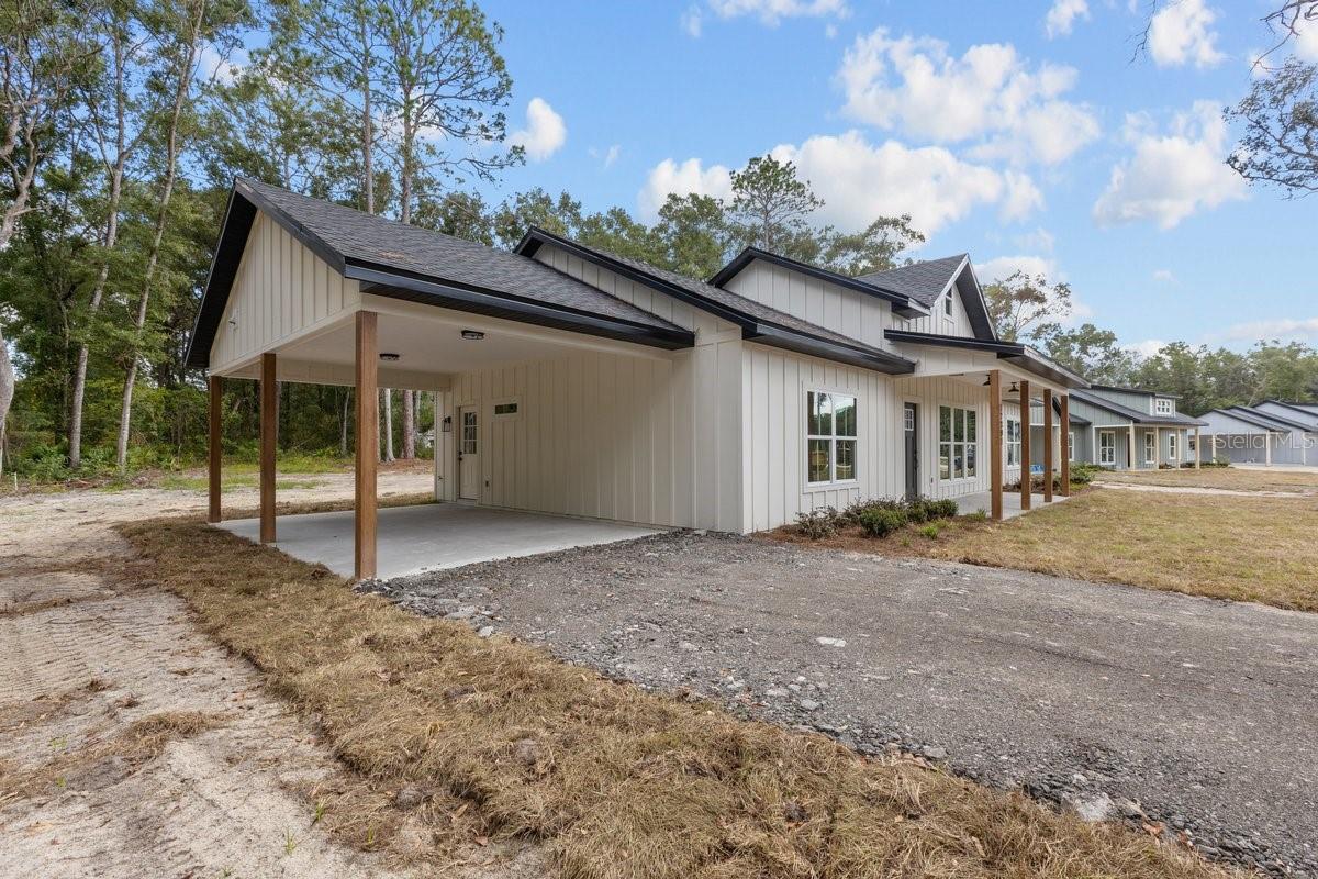 SILVER OAKS - Residential