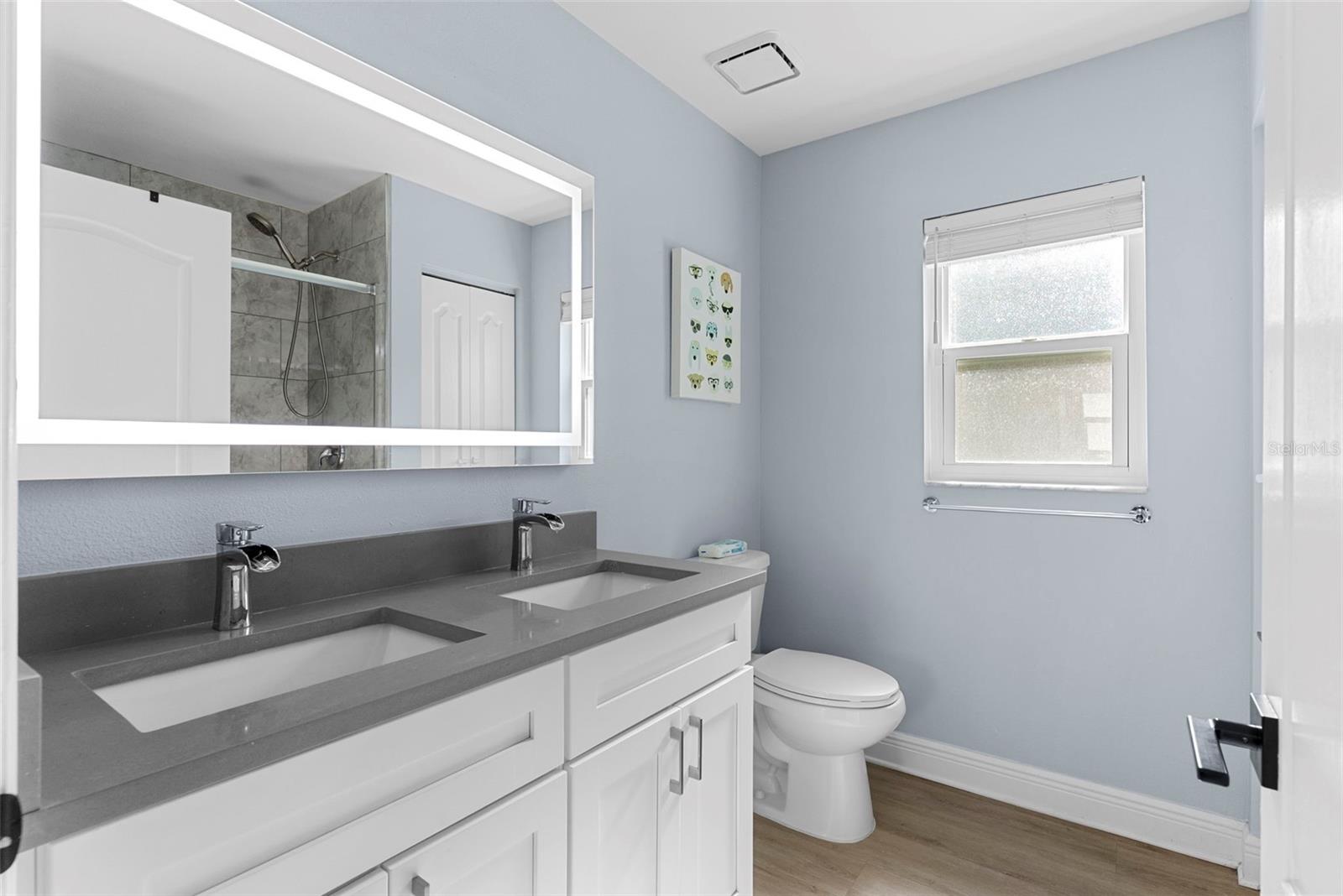 CEDAR WOODS - Residential