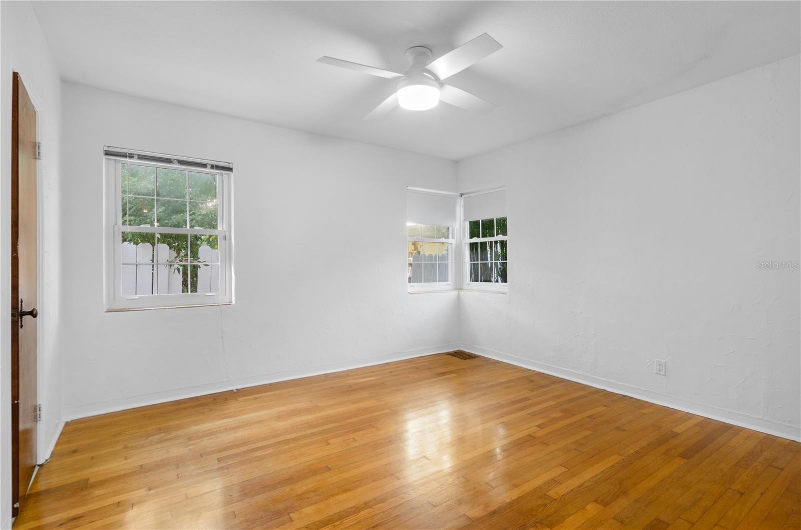 LAGO VISTA - Residential